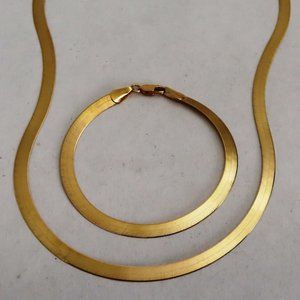 Classic 10k gold necklace and bracelet set